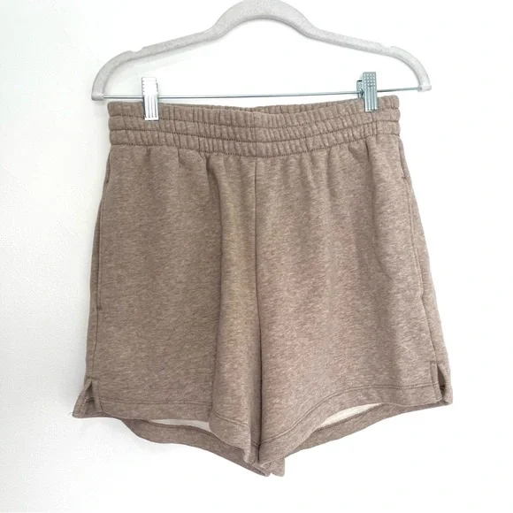 Abercrombie & Fitch Beige Tan Drawstring Sweatshorts Size Medium - Picture 2 of 12